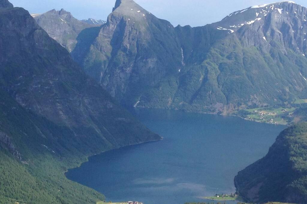 Bakken, Feriebolig Volda Exterior photo